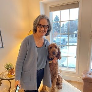 Meet your Posher, Valerie